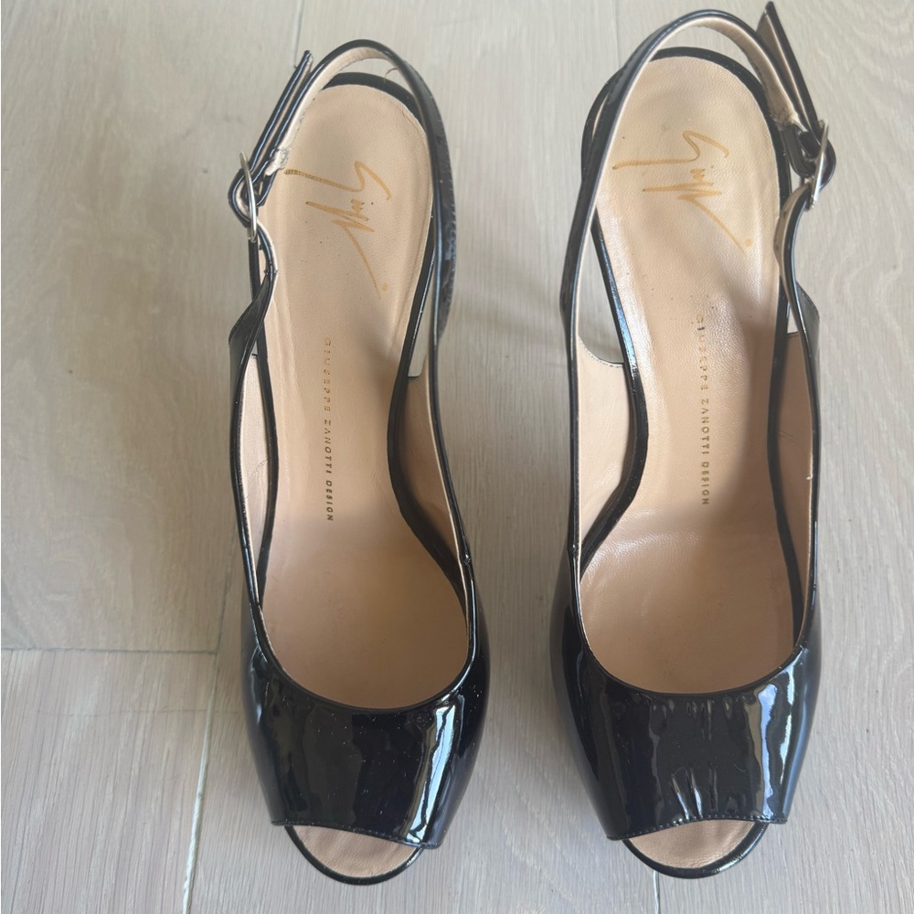 Giuseppe Zanotti Patent Leather Black Open-Toe Heels